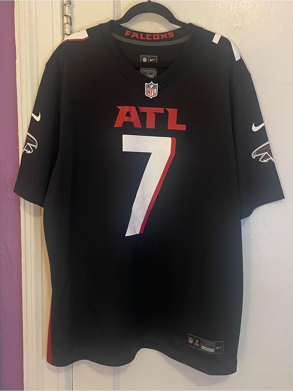 NFL Men's Atlanta Falcons Bijan Robinson Nike Jersey - Picture 14 of 14